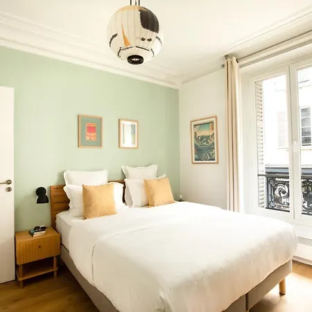 Edgar Suites Martyrs - Lebas Paris Exterior foto